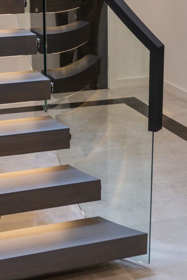 GR040 Contemporary Swimming Pool Glass Aluminum Handrail Indoor Stair Railing Outdoor Glass Railing - Image 3
