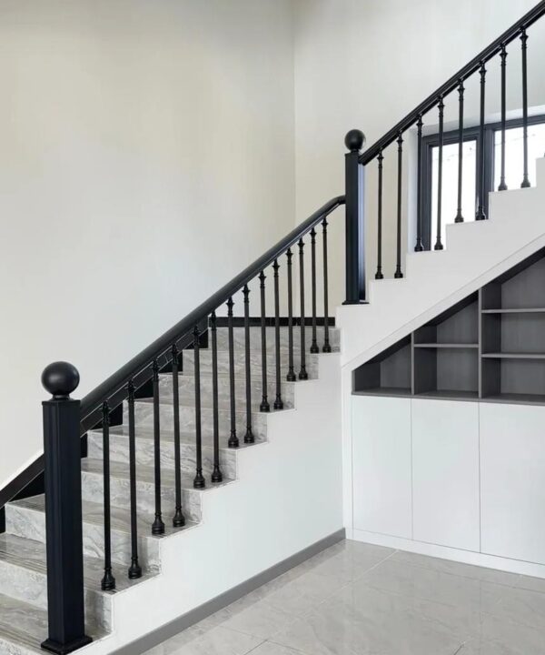 WT8043 Light Luxury Contemporary Aluminum Stair Railing Villa Stair - Image 3