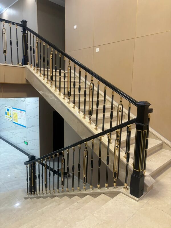 WT9025 Luxury Golden Aluminum Balusters Railings Stair Bracket Spindles Indoor DIY Design - Image 3