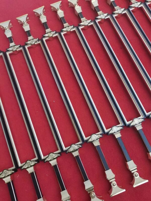 WT9030 Unique Modern Indoor Stair Railing Custom Wrought Iron & Glass Stair Balustrade Design - Image 3