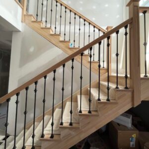 WTH5019 Modern Simple Style Wrought Iron and Stainless Steel Balcony Post for Villas