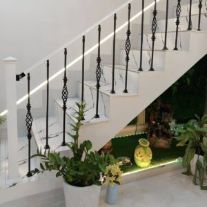 WTH5028 Modern White Wrought Iron Balustrades Handrails for Indoor Staircase Railing Luxury Indoor Villa Design