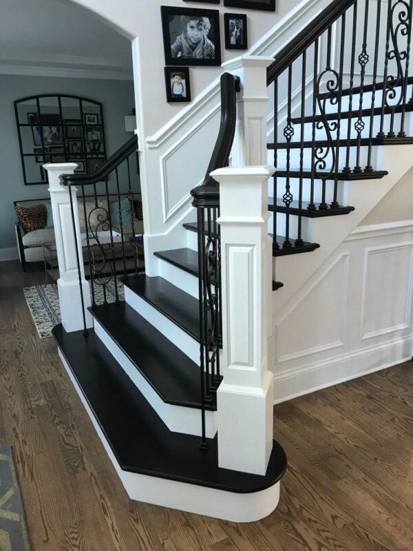 WTH5034 Modern Luxury Wrought Iron Stair Railings New Design Luxury Iron Post for Villa Durable Feature - Image 3