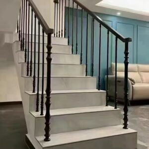 WTH5130 Modern Design Solid Venetian Triple Knuckle Balusters Durable Wrought Iron for Villa Application